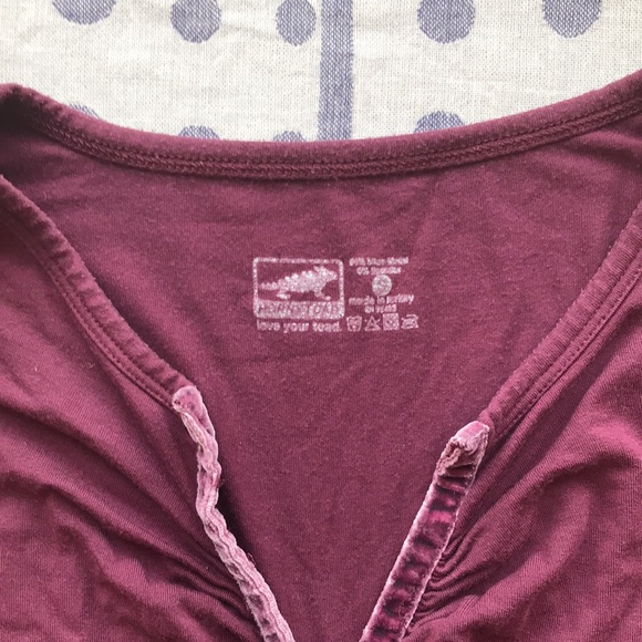 Good Used Condition! HORNY TOAD L/S Top. Purple. Small - Picture 4 of 6